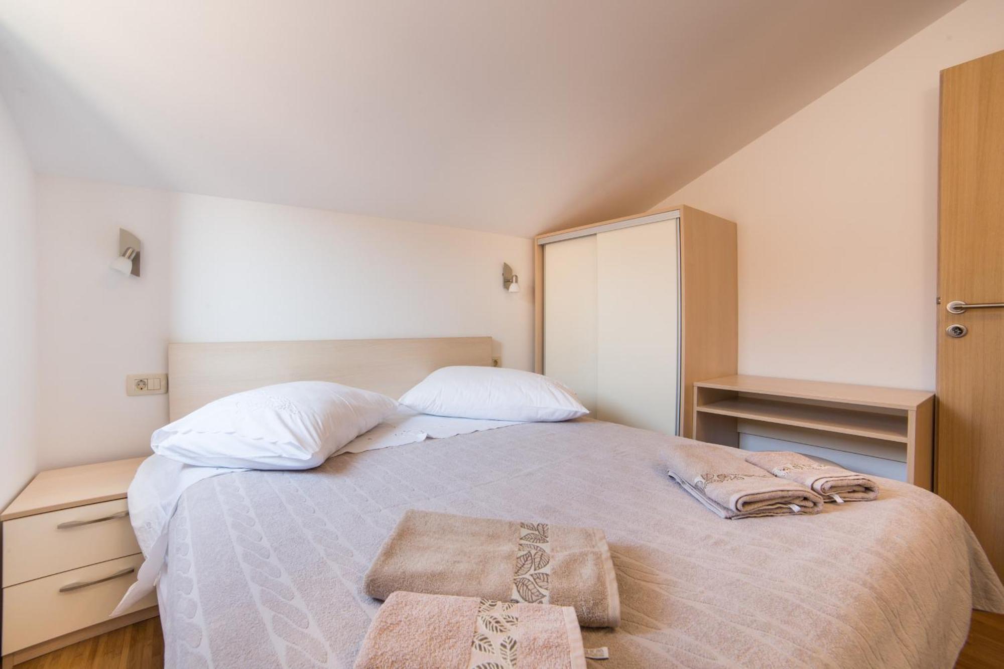 Apartments Sunrise Brist Δωμάτιο φωτογραφία