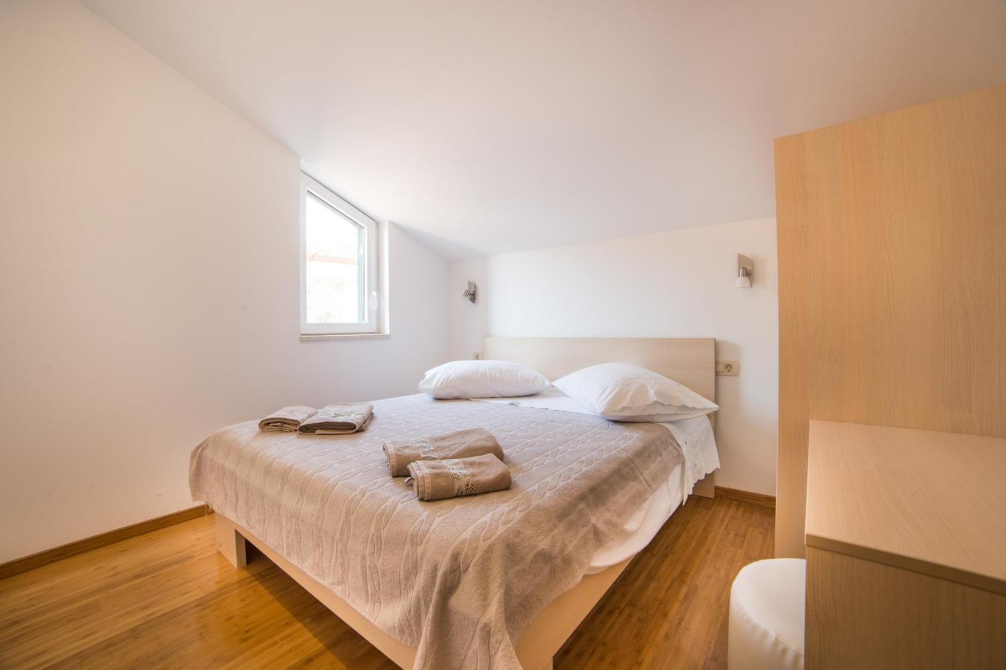 Apartments Sunrise Brist Δωμάτιο φωτογραφία