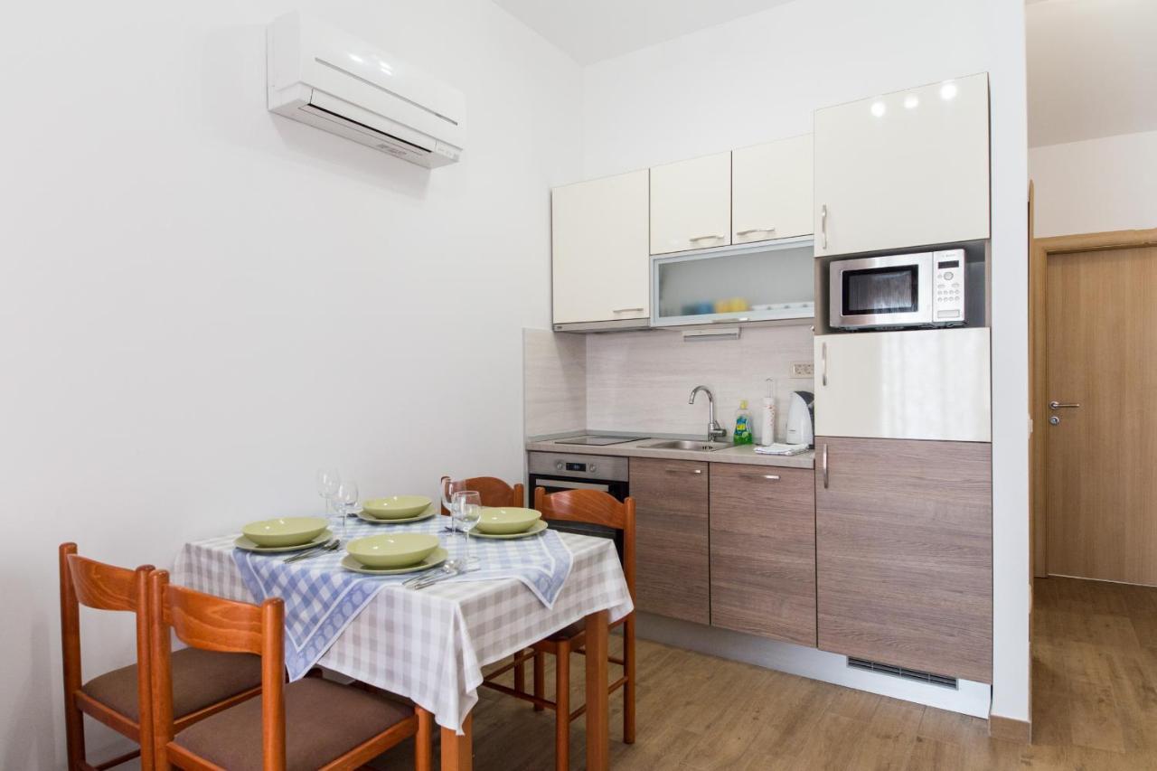 Apartments Sunrise Brist Εξωτερικό φωτογραφία